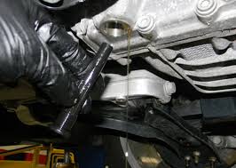 Zelf uw auto vloeistoffen checken doet u zo!
